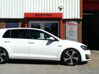 Volkswagen golf 7 lowered with vw racing spring kit